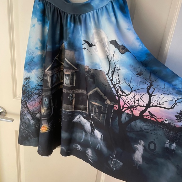 BlackMilk Hide and Freak Haunted House Skirt Fleece Lined Halloween - Picture 3 of 12